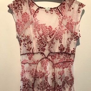 Yogi sheer Pink, Burgundy, and White tunic